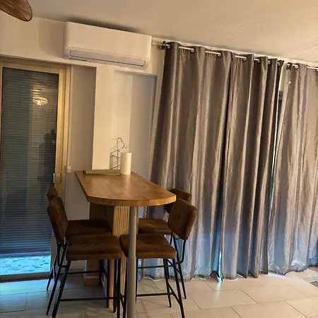 Apartment 2 Pieces Au Coeur De Sur Cagnes-sur-Mer